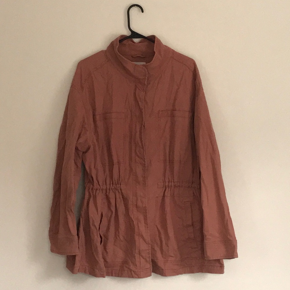 Lightweight jacket